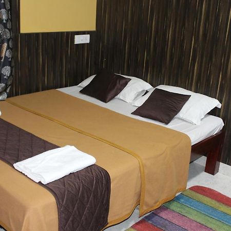 Gsr Residency Hotel Kanchipuram Exterior photo